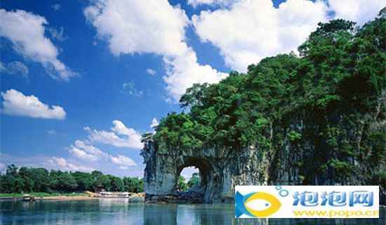 8月去哪里旅游最好 国内八月份适合去旅游的最佳地点、必去景点推荐