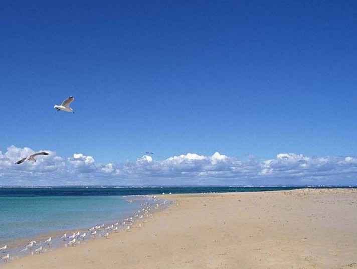 8月份海边旅游去哪里好 国内海边旅游景点排行、最美的景点