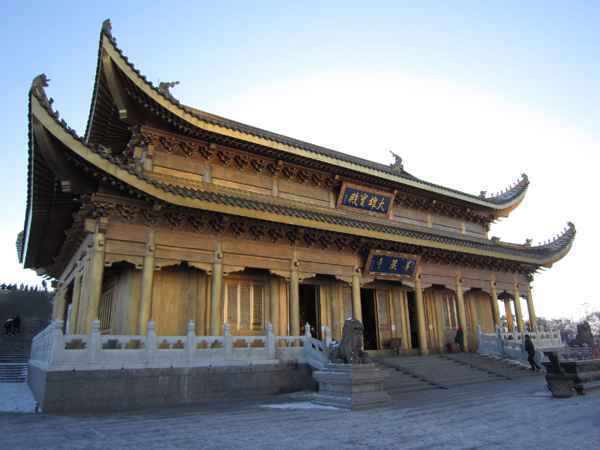 冬天适合去哪里旅游 国内冬天旅游的好地方、最佳旅游地推荐