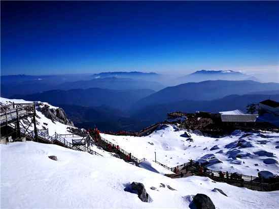  玉龙雪山几月去，现在出发正当时