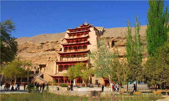  去大西北敦煌旅游都能看点什么