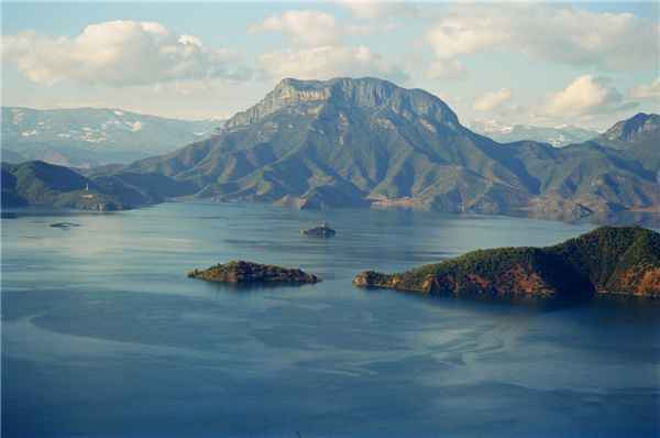仙境般的泸沽湖 五月必去打卡之地