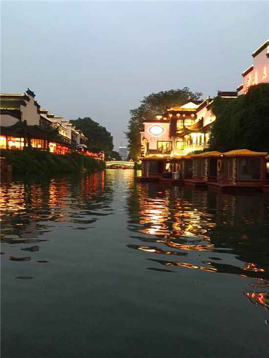  扬州热门的旅游景点都有什么