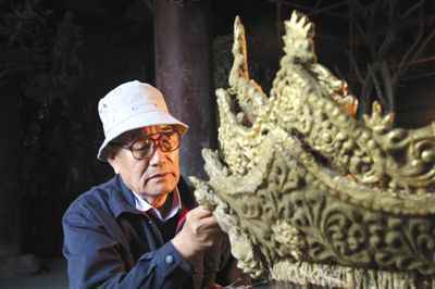 莫高窟“面壁者”为神佛“治病”