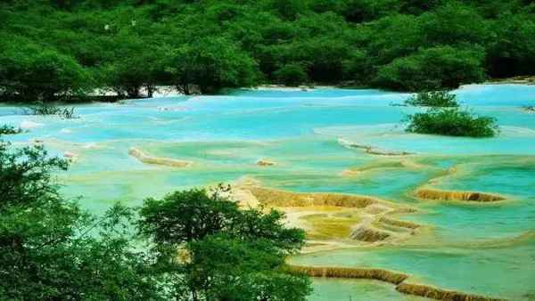 国内夏季旅游好去处 夏季最值得去的旅游胜地、好玩的地方
