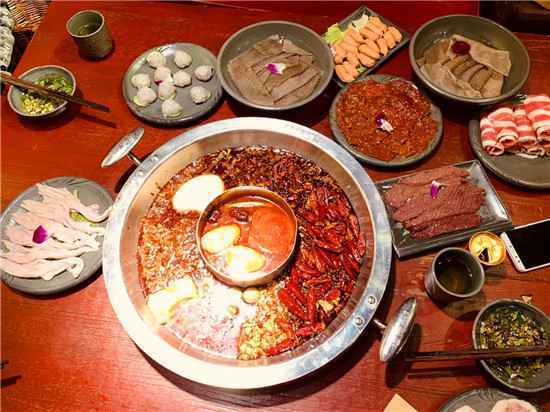  北京餐饮第一街-簋街美食推荐