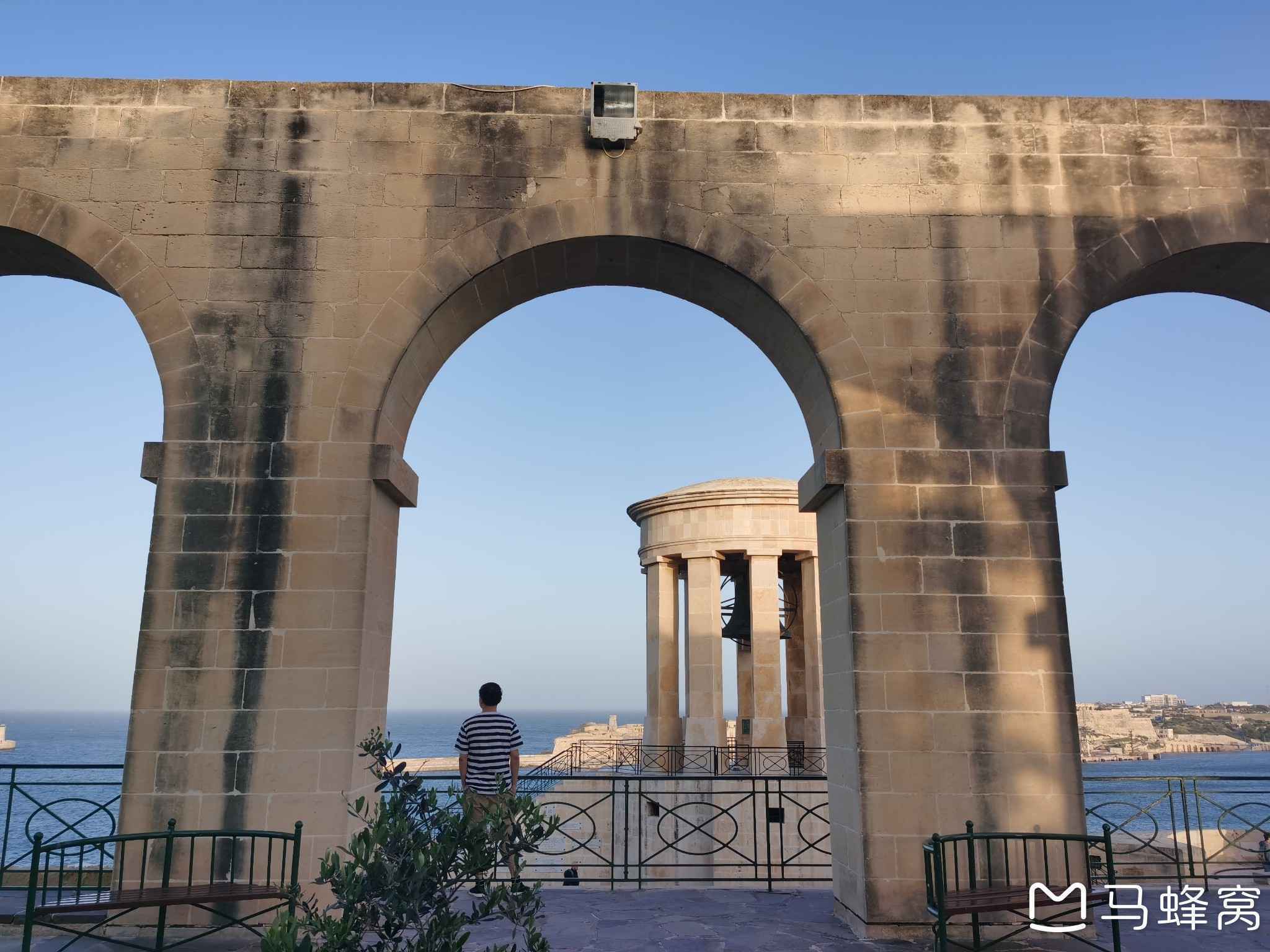 马耳他不卖LV。马耳是谁？他为什么不卖LV？哈哈