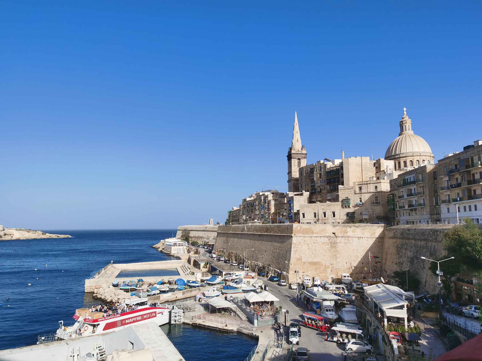 马耳他不卖LV。马耳是谁？他为什么不卖LV？哈哈