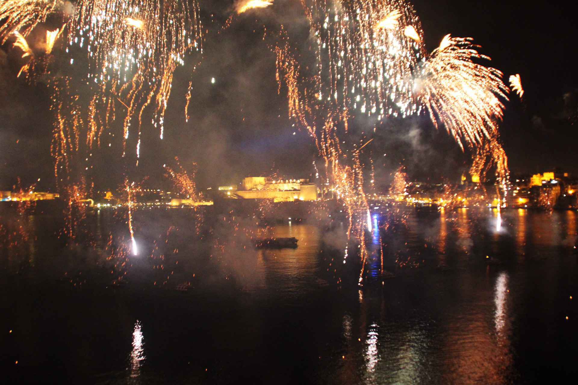 马耳他 一场关于蓝色海岛的奇幻之梦,马耳他自助