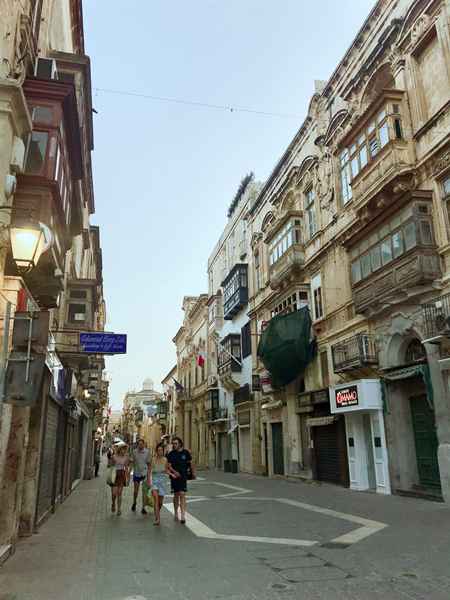 马耳他,在一个复古的国家完成了人生中第一次