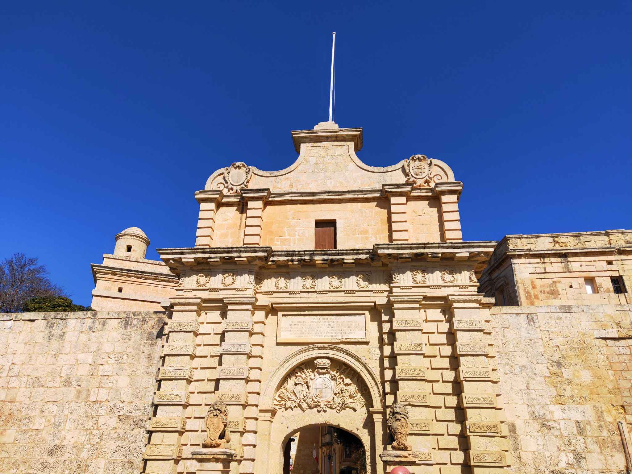 如果天堂不是我想的那样,就把我送回马耳他吧