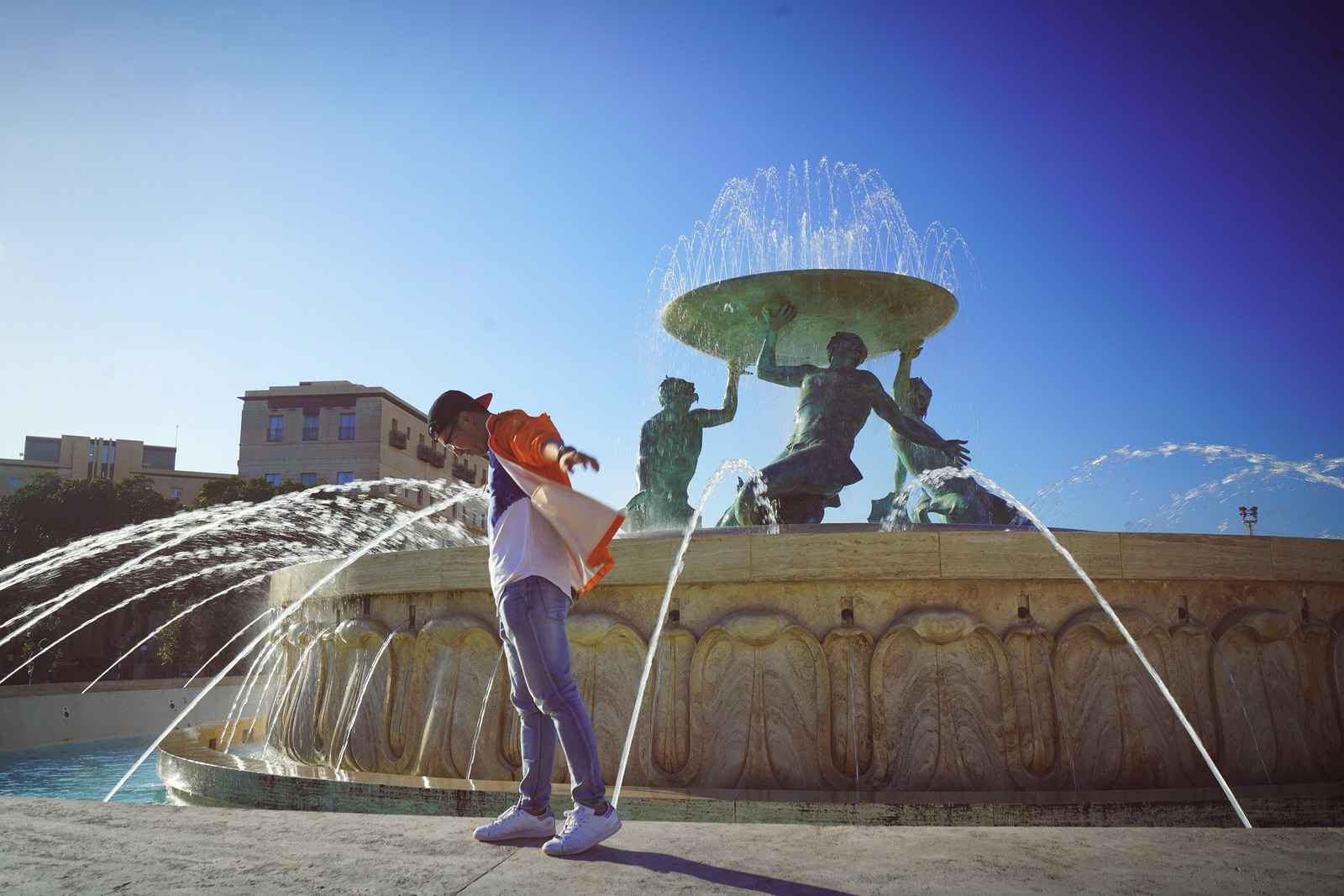 秘境之旅：唯一英联邦、欧元区、申根国、欧盟