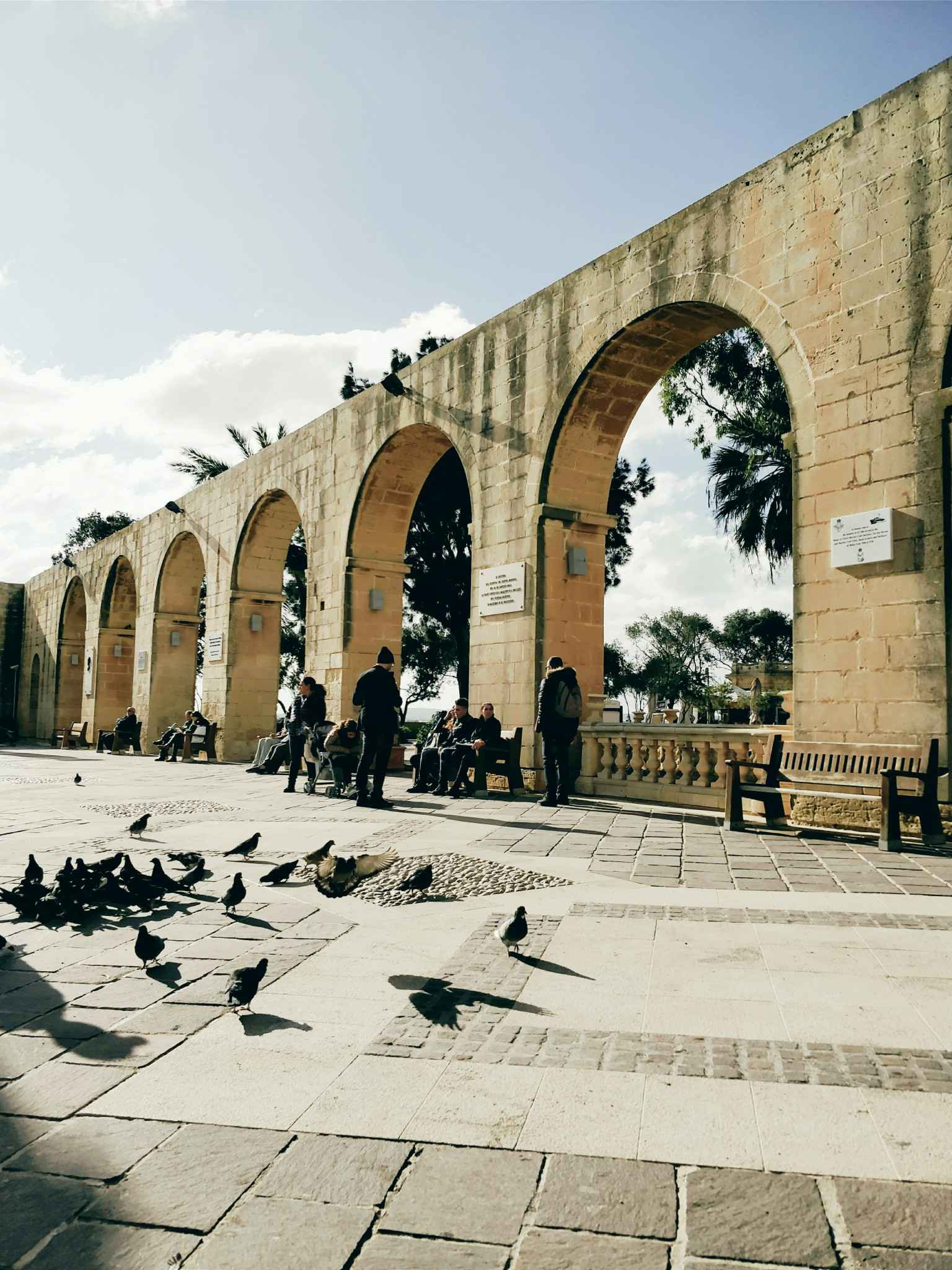 前面是一座岛,灯火通明: 海之角 马耳他 (Malta