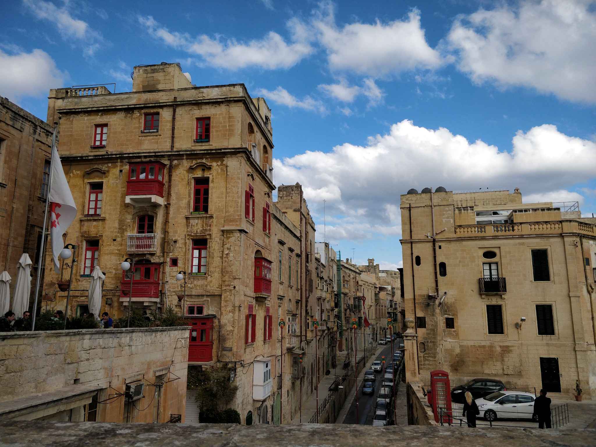 前面是一座岛,灯火通明: 海之角 马耳他 (Malta