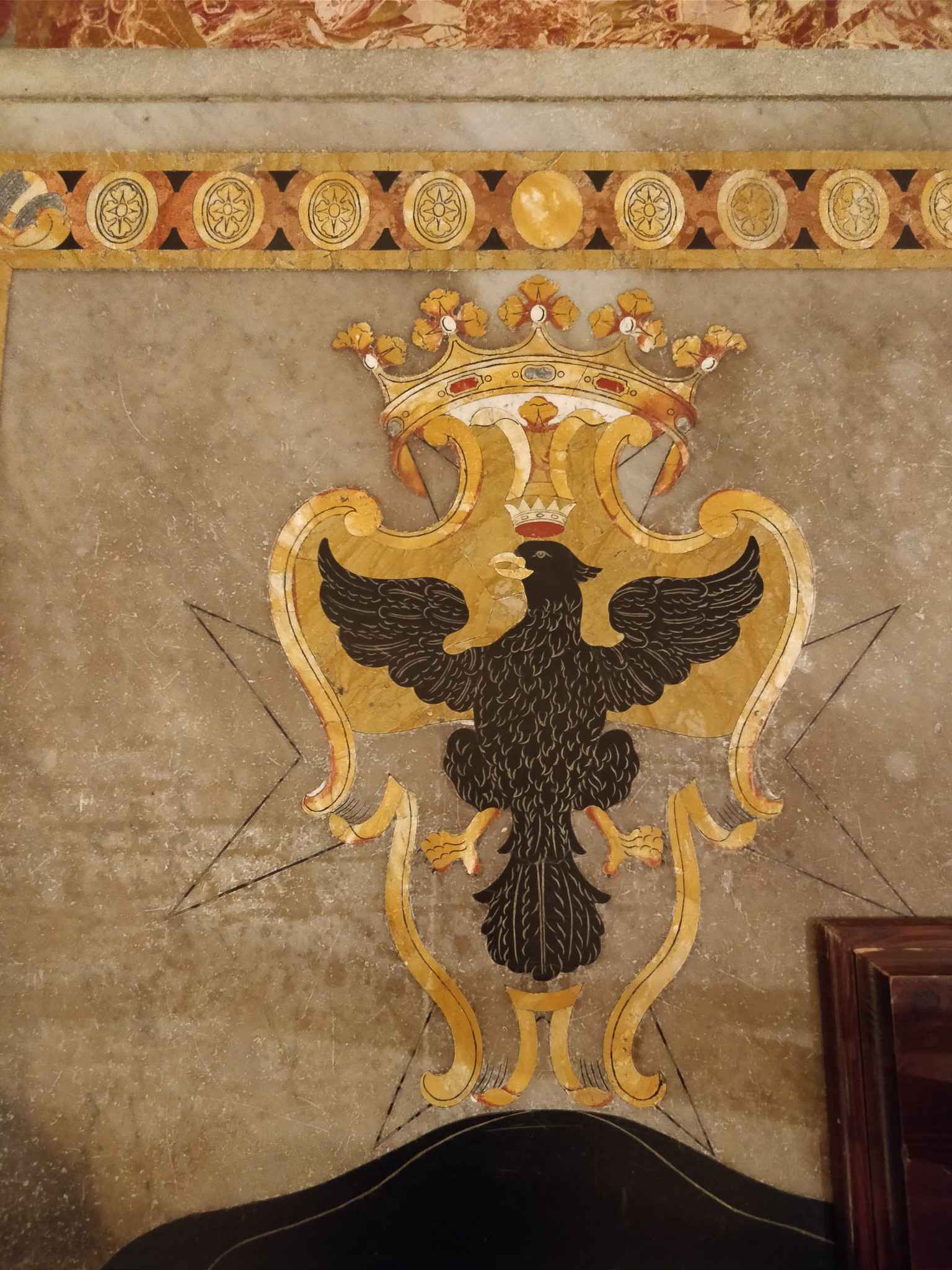 前面是一座岛，灯火通明: 海之角 马耳他 (Malta