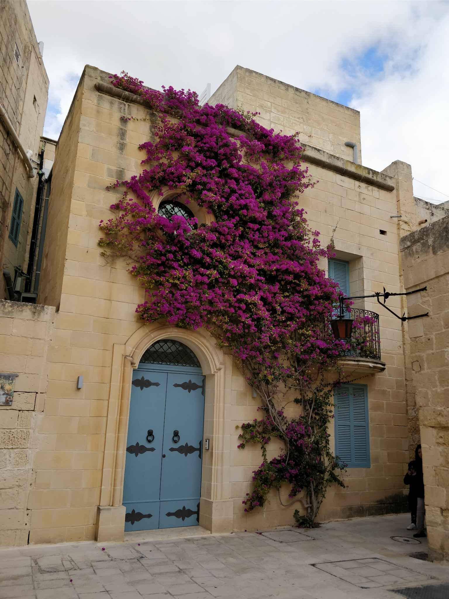 前面是一座岛,灯火通明: 海之角 马耳他 (Malta