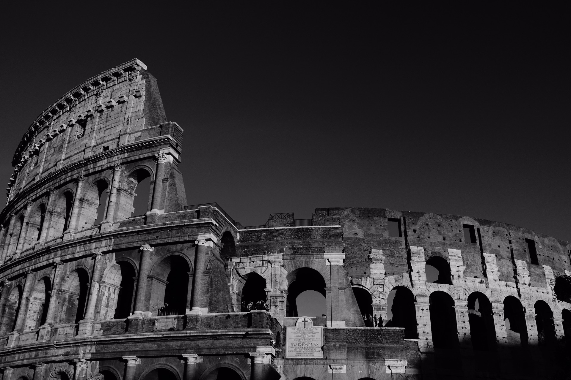 从罗马帝国到马耳他骑士团,古城满眼尽现代。