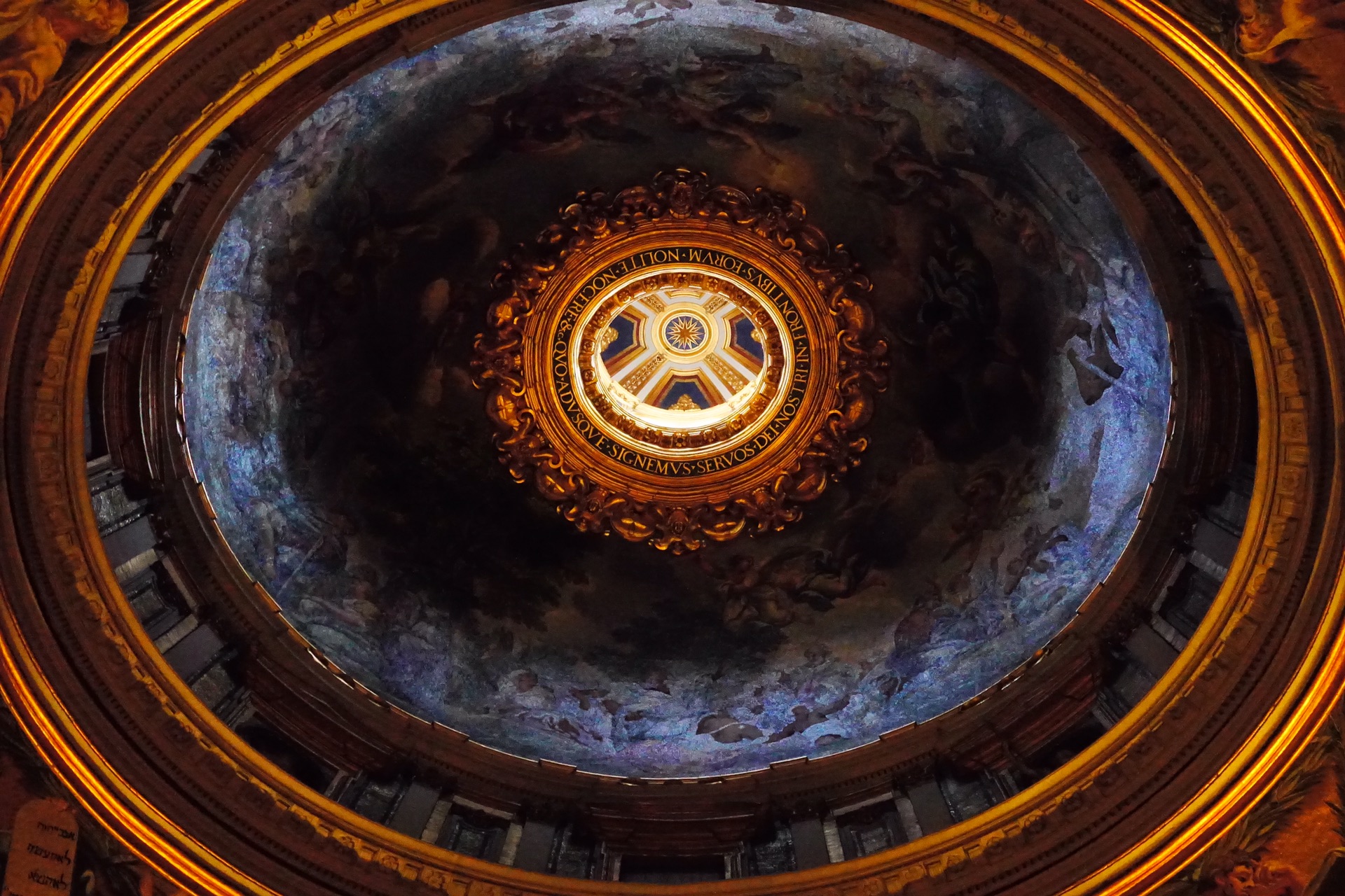 从罗马帝国到马耳他骑士团，古城满眼尽现代。