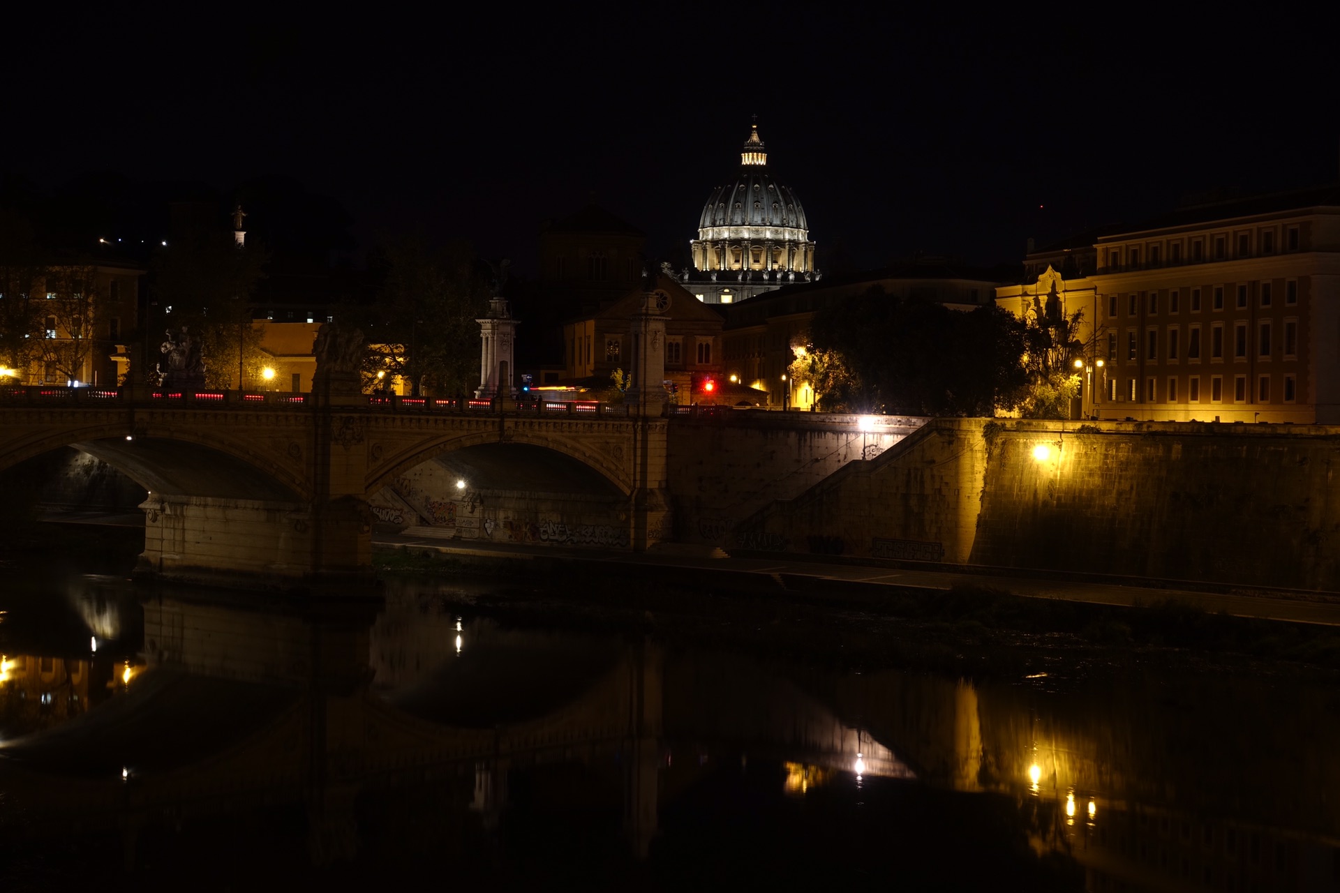 从罗马帝国到马耳他骑士团，古城满眼尽现代。