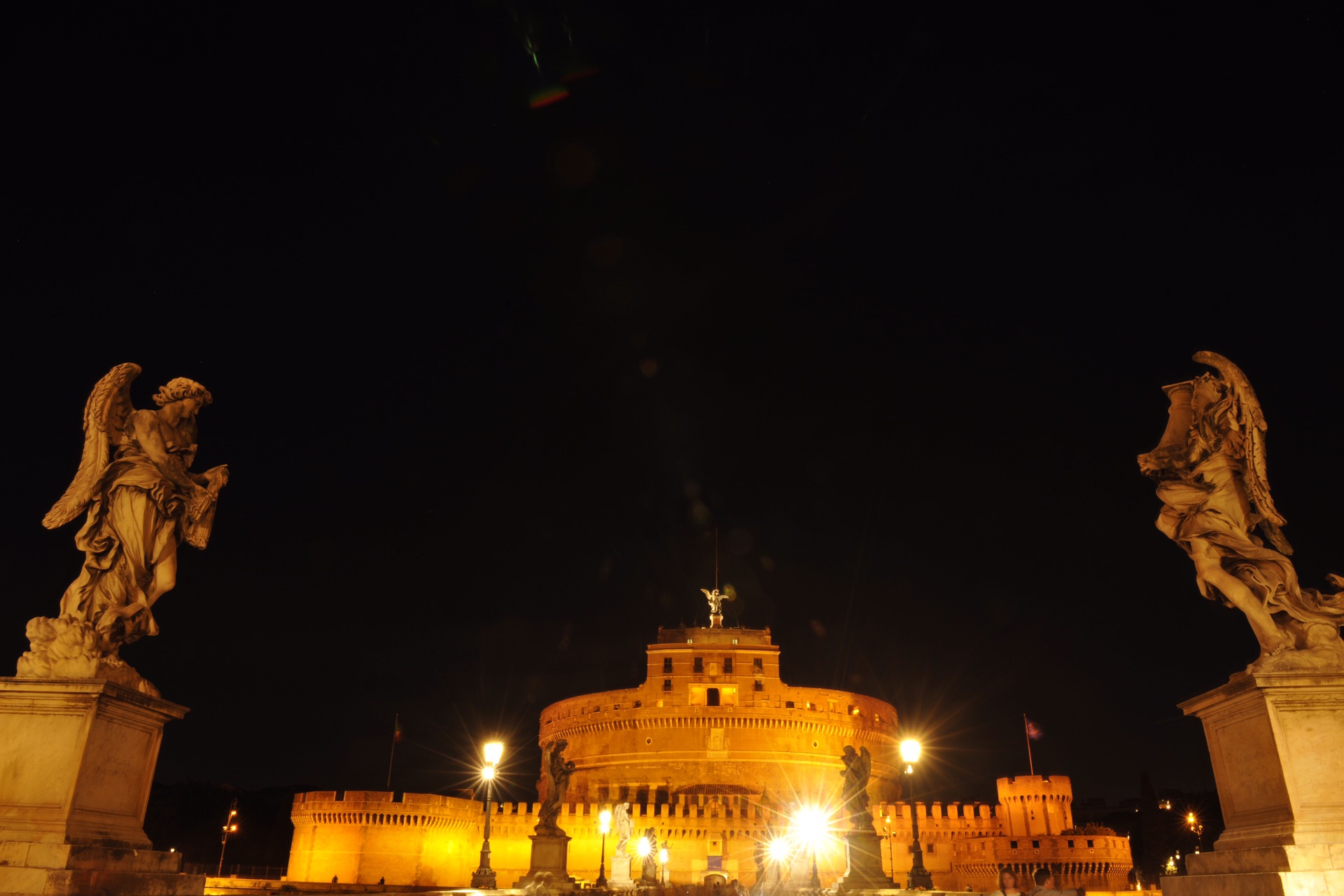 从罗马帝国到马耳他骑士团，古城满眼尽现代。