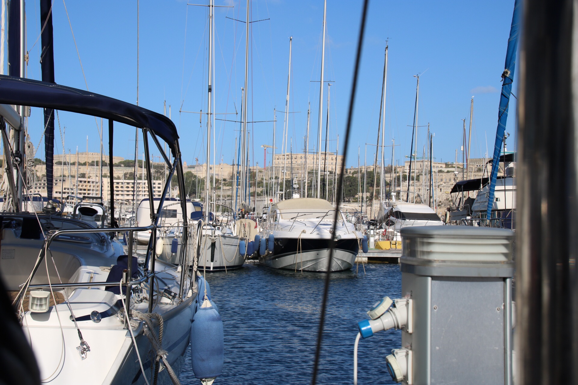 马耳他蓝,你的家,我的旅行(内涵大量图片,