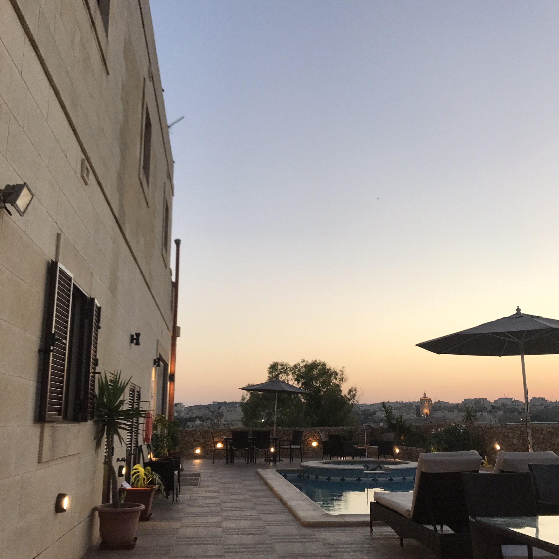 地中海岛国深度游,马耳他自助游攻略