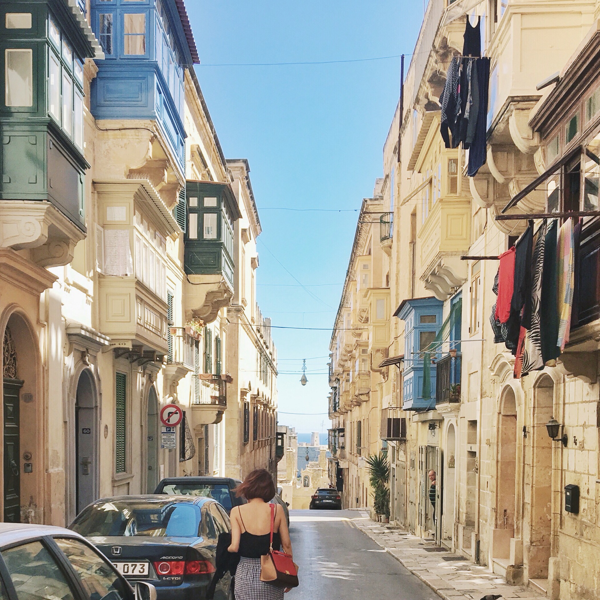 地中海小岛国马耳他:蓝与黄,海与城,一切在