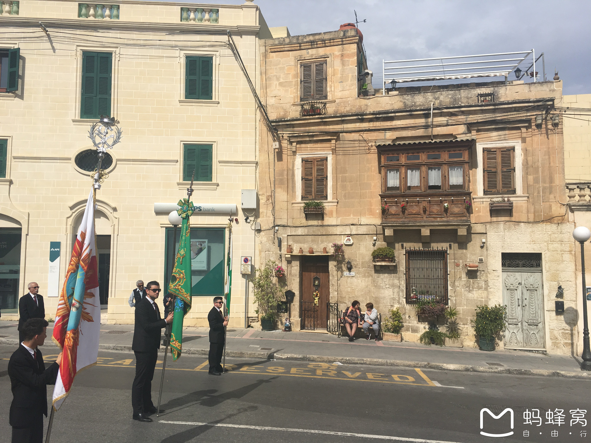 蓝窗上个月塌了囧 马耳他Malta还有别的（土黄+湛