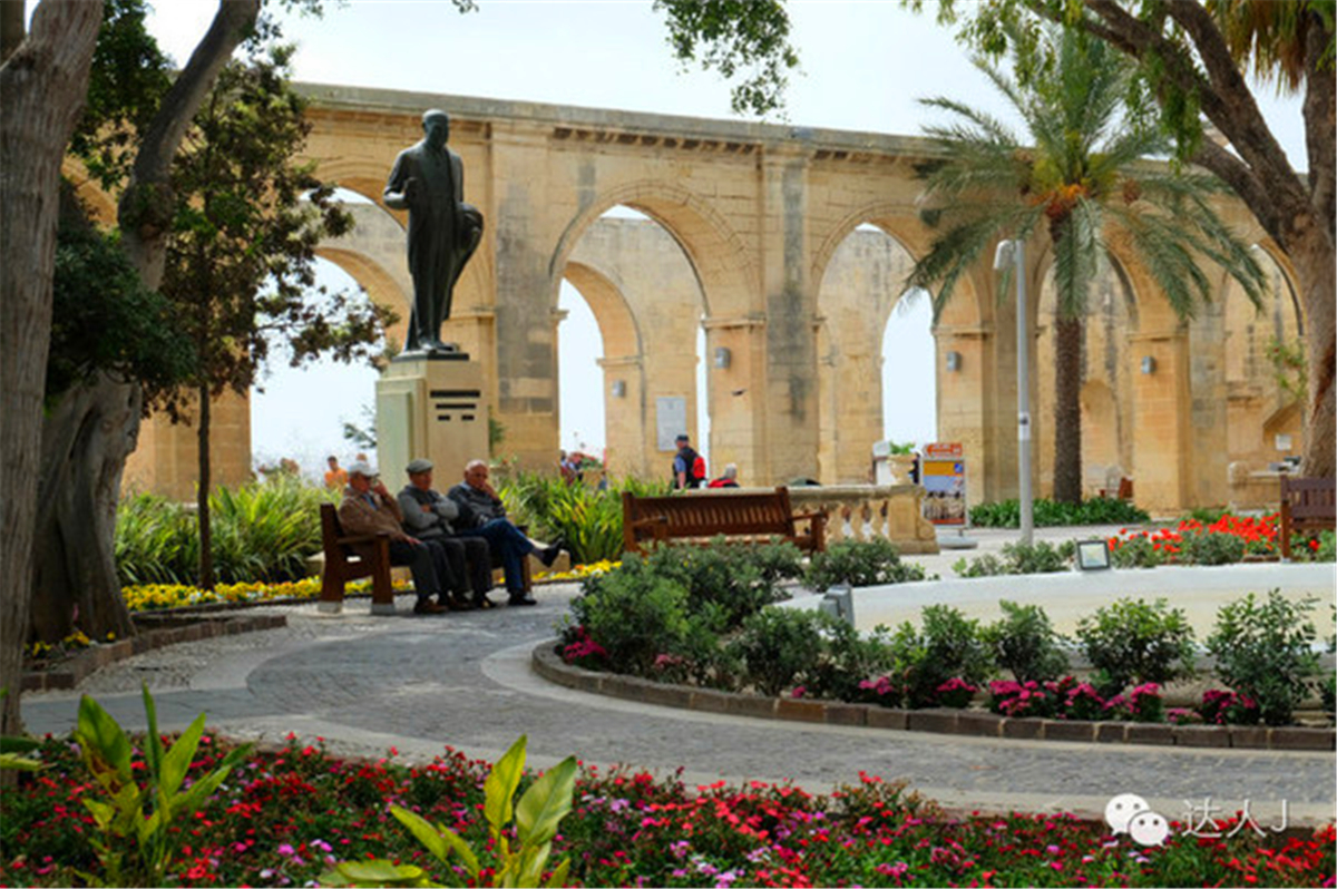 从一只猫的表情说起,观马耳他城市风景,马耳他