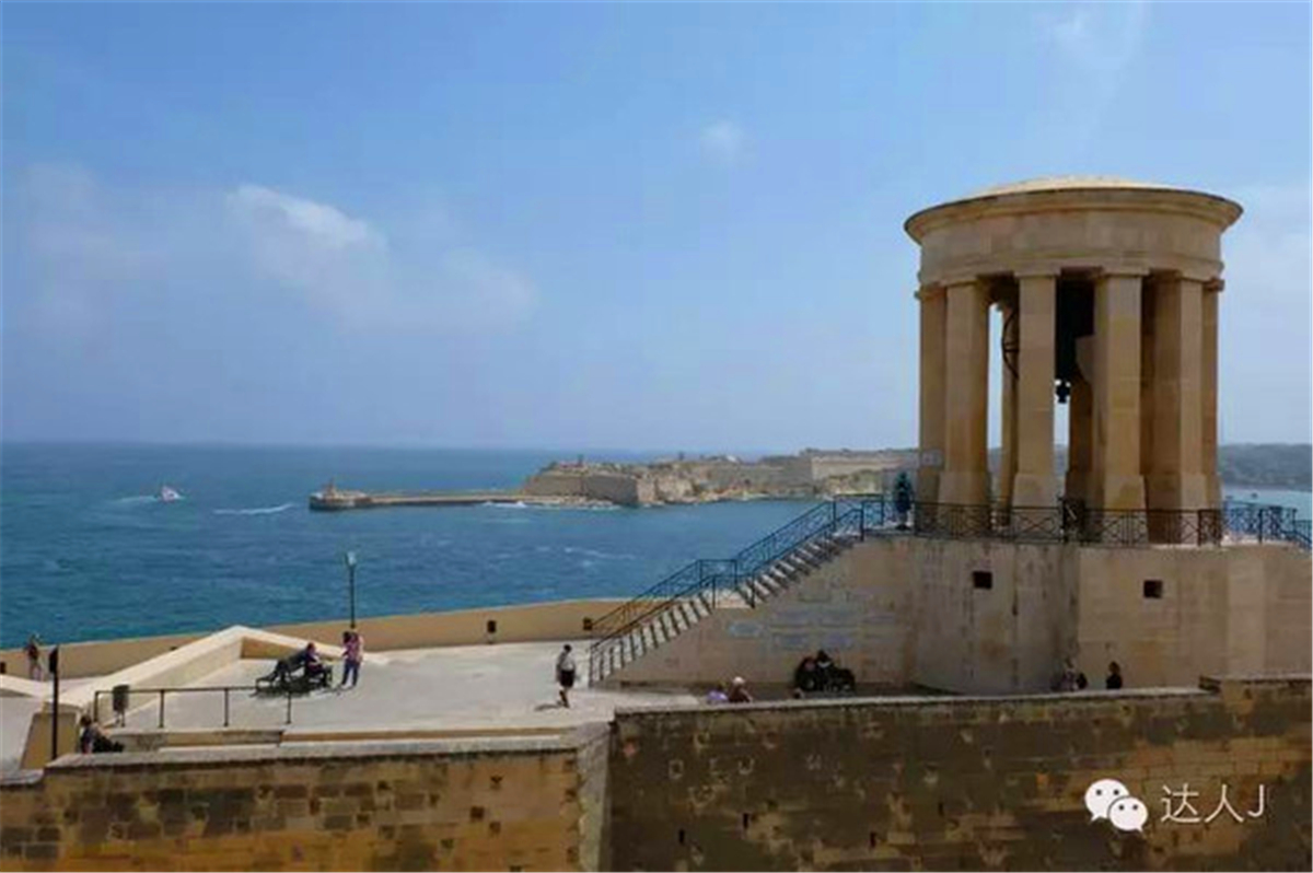 从一只猫的表情说起，观马耳他城市风景,马耳他