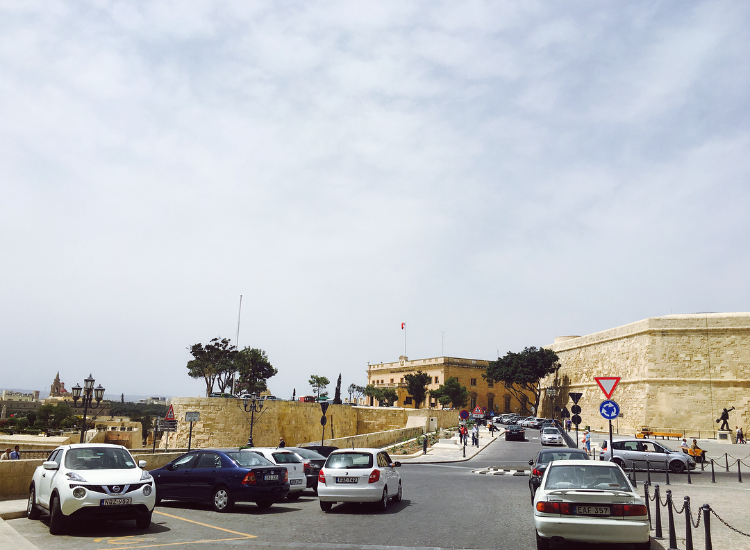 独自行走在马耳他13.04.2016