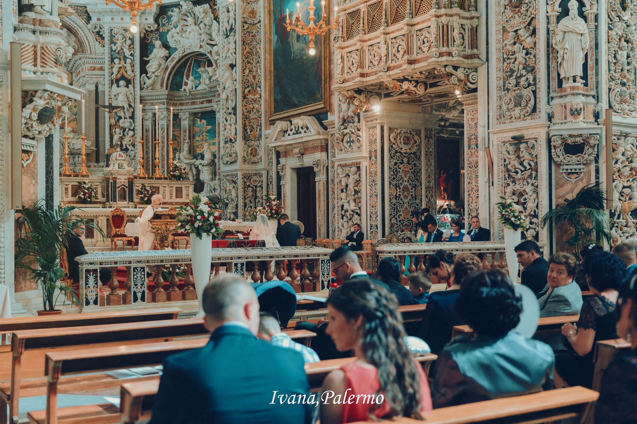 马耳他，骑士团的蓝色游戏；西西里，黑手党的