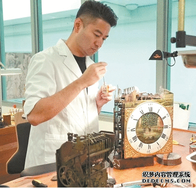 “故宫修表师”：手持“铁饭碗” 钟表修不完
