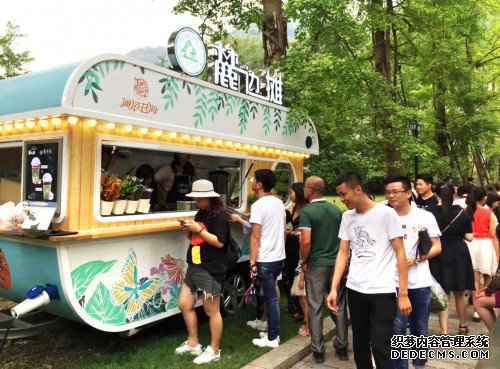 街景店车何以成为网红城市的硬件推手？